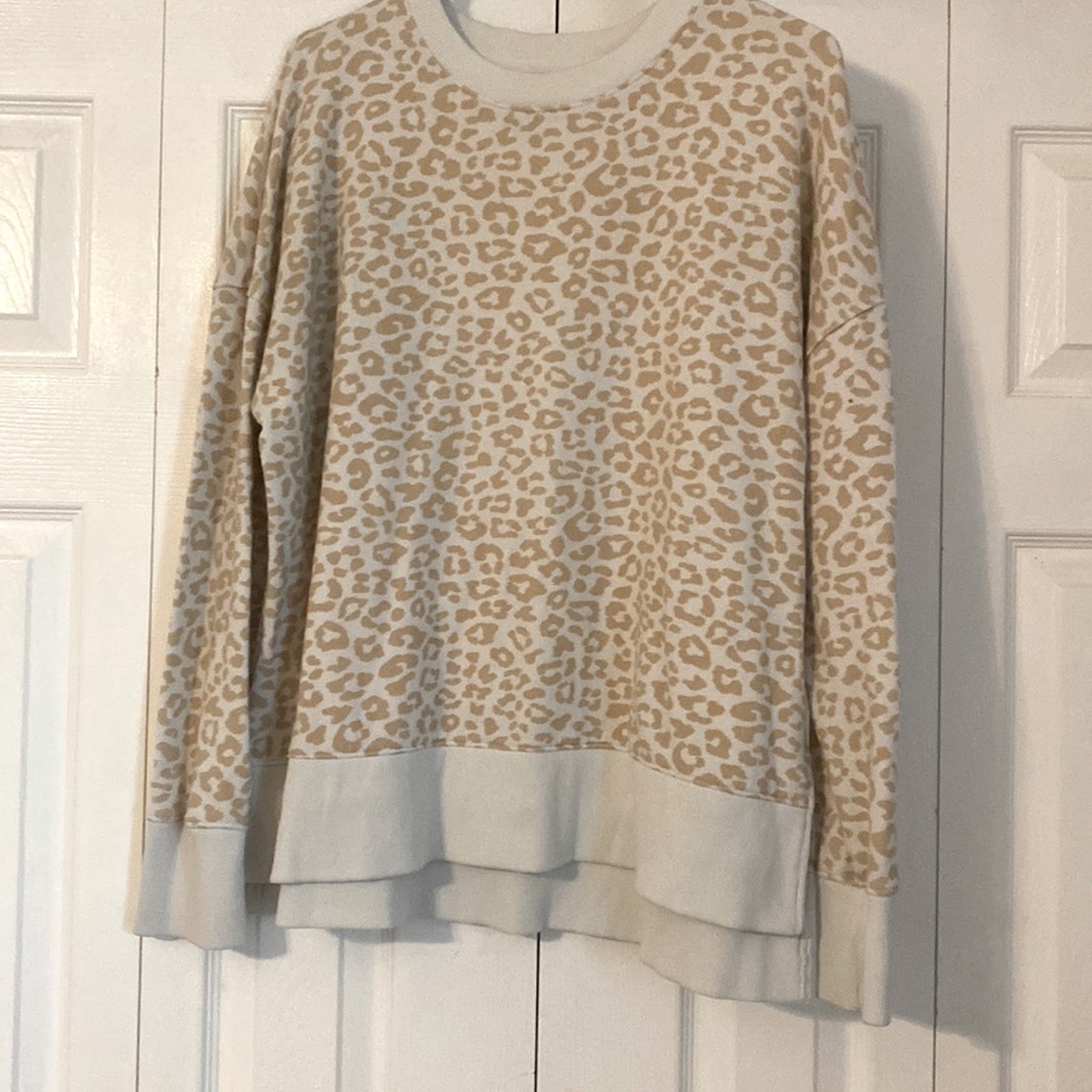 Women’s Size Large (12-14), Time & Tru Cheetah Print Sweater/Crewneck
